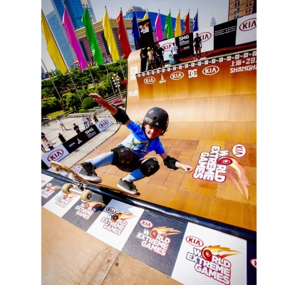 Triple Eight Little Tricky Kids Skateboard Helm 50-56 Schwarz