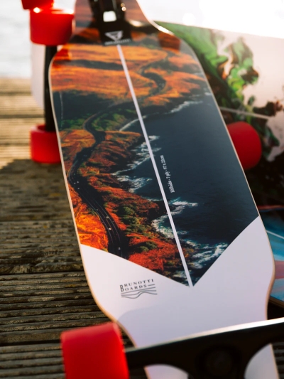 Μπρουνότι Χίλσαϊντ Λόνγκμπορντ Μπλε